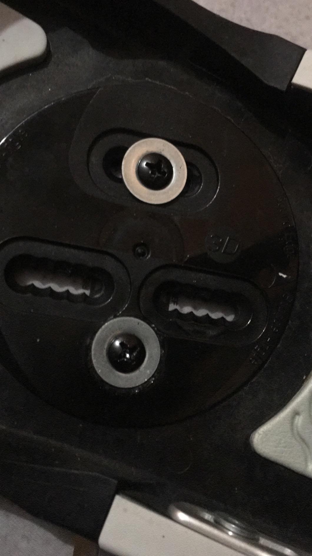 Burton EST kit visserie fixations Channel Smooth Glide