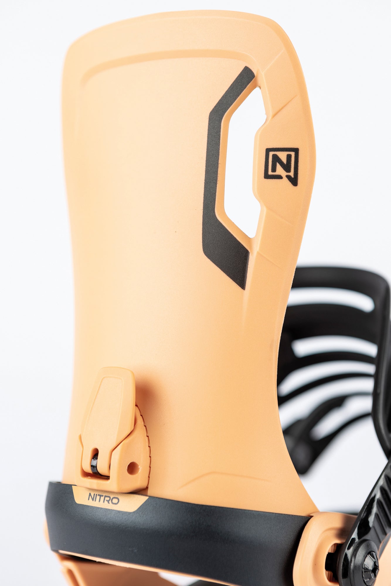 Nitro Talent Fixation Snowboard Coral M All-Mountain