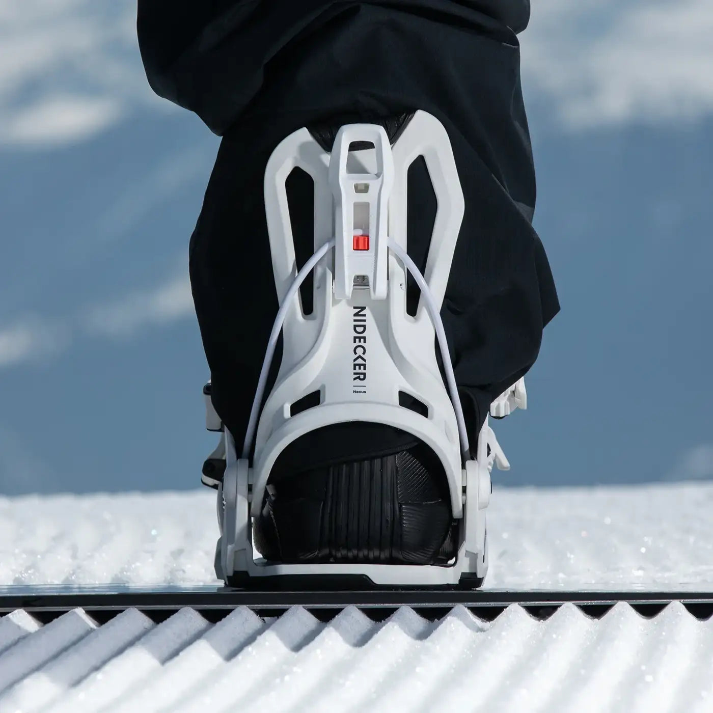 Nidecker Flow Nexus fixations snowboard noir M souple