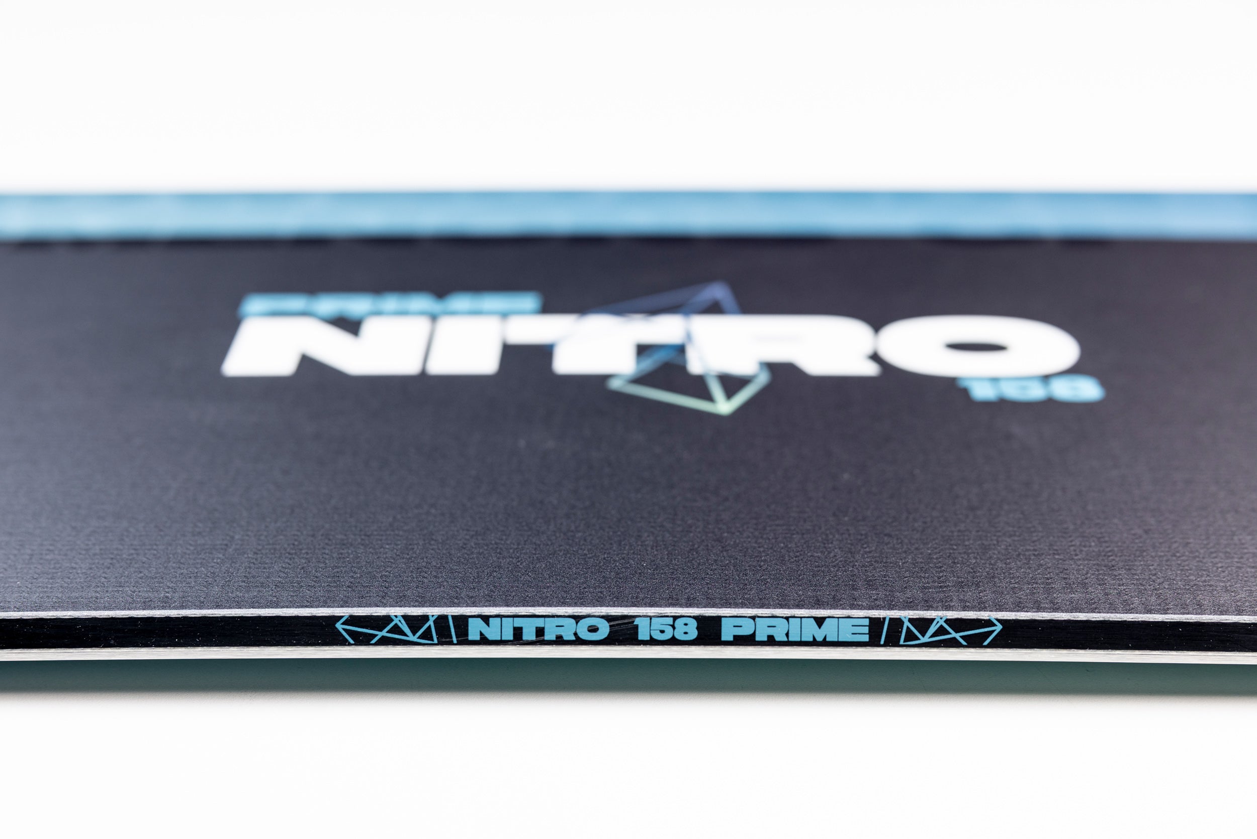 Nitro Prime Chroma planche snowboard 155 débutant