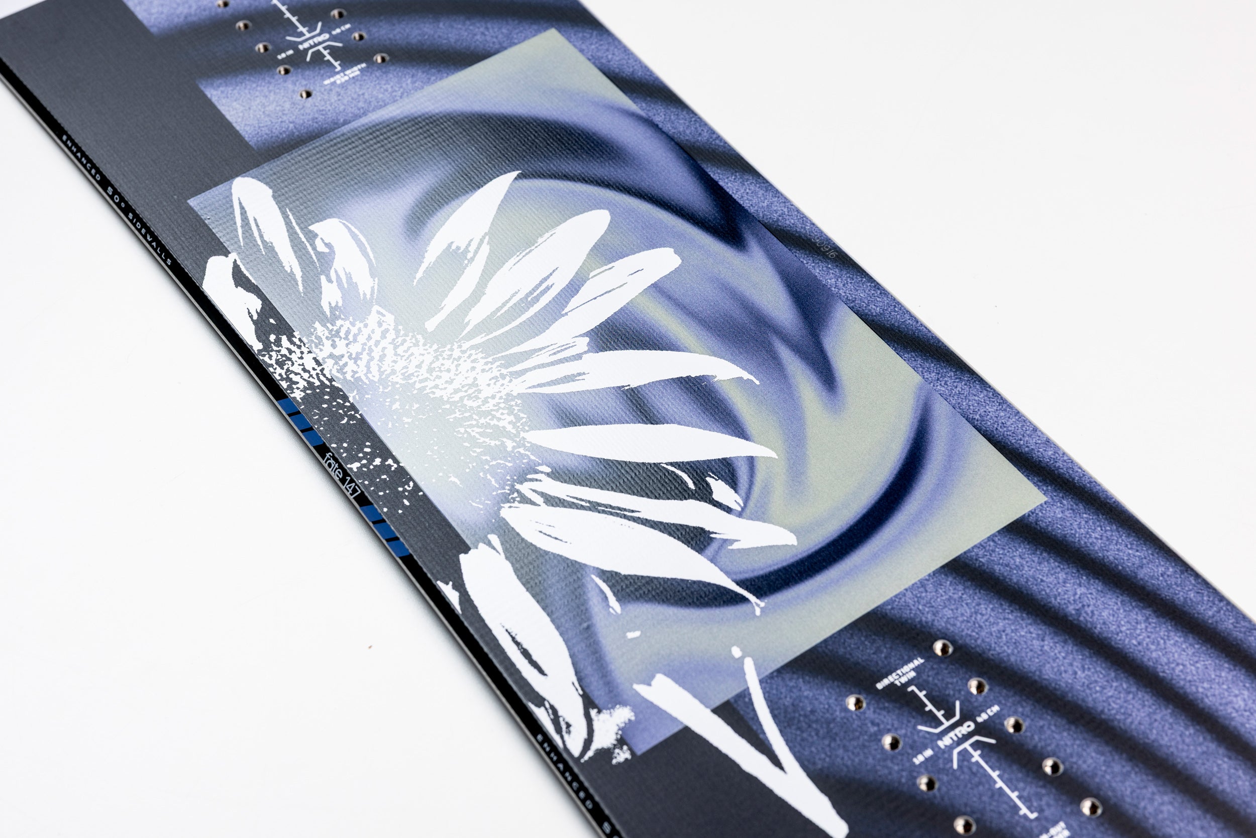 Nitro Fate 147 snowboard femme 1st Choice polyvalente
