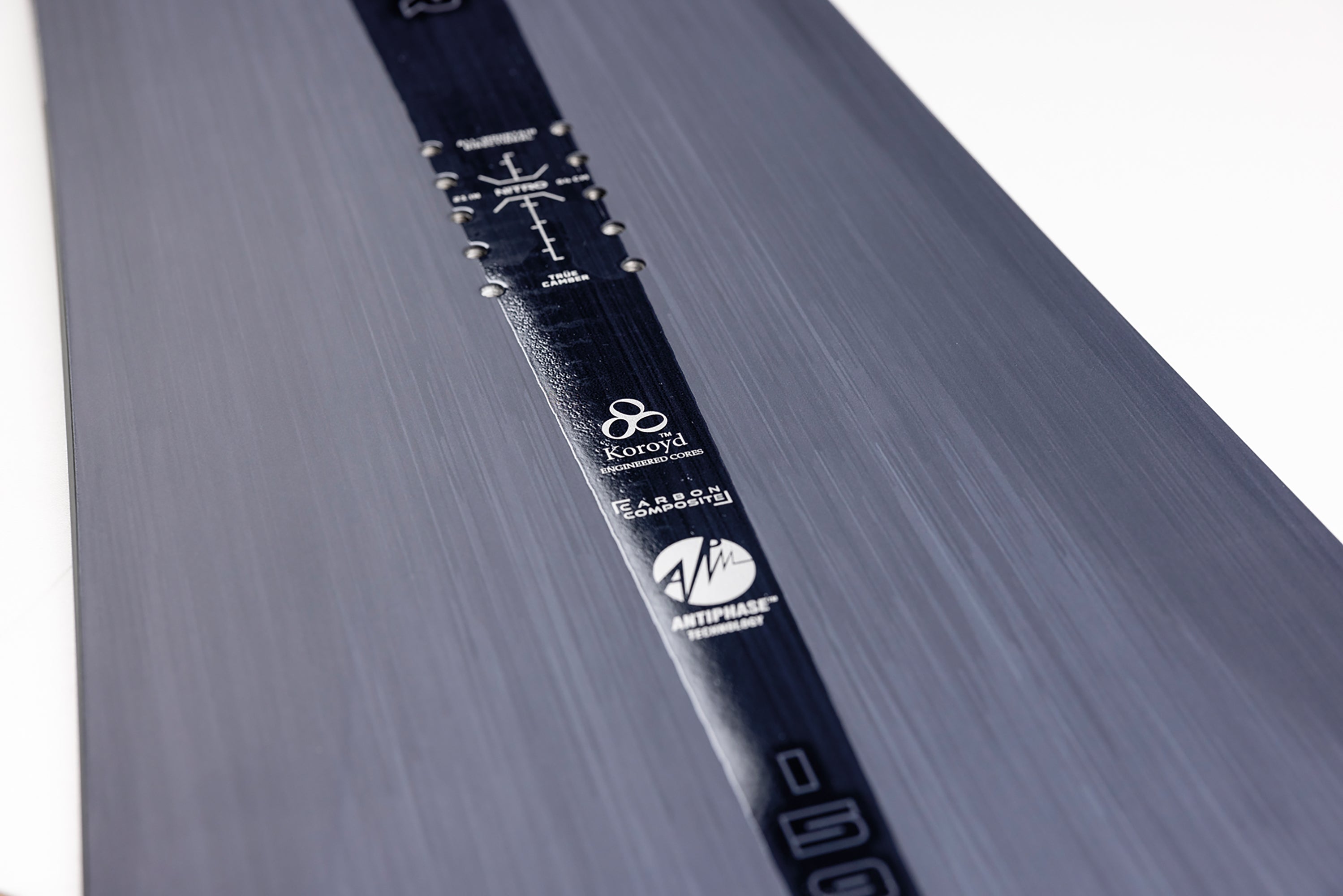 Nitro Highlander snowboard homme 159mw vitesse