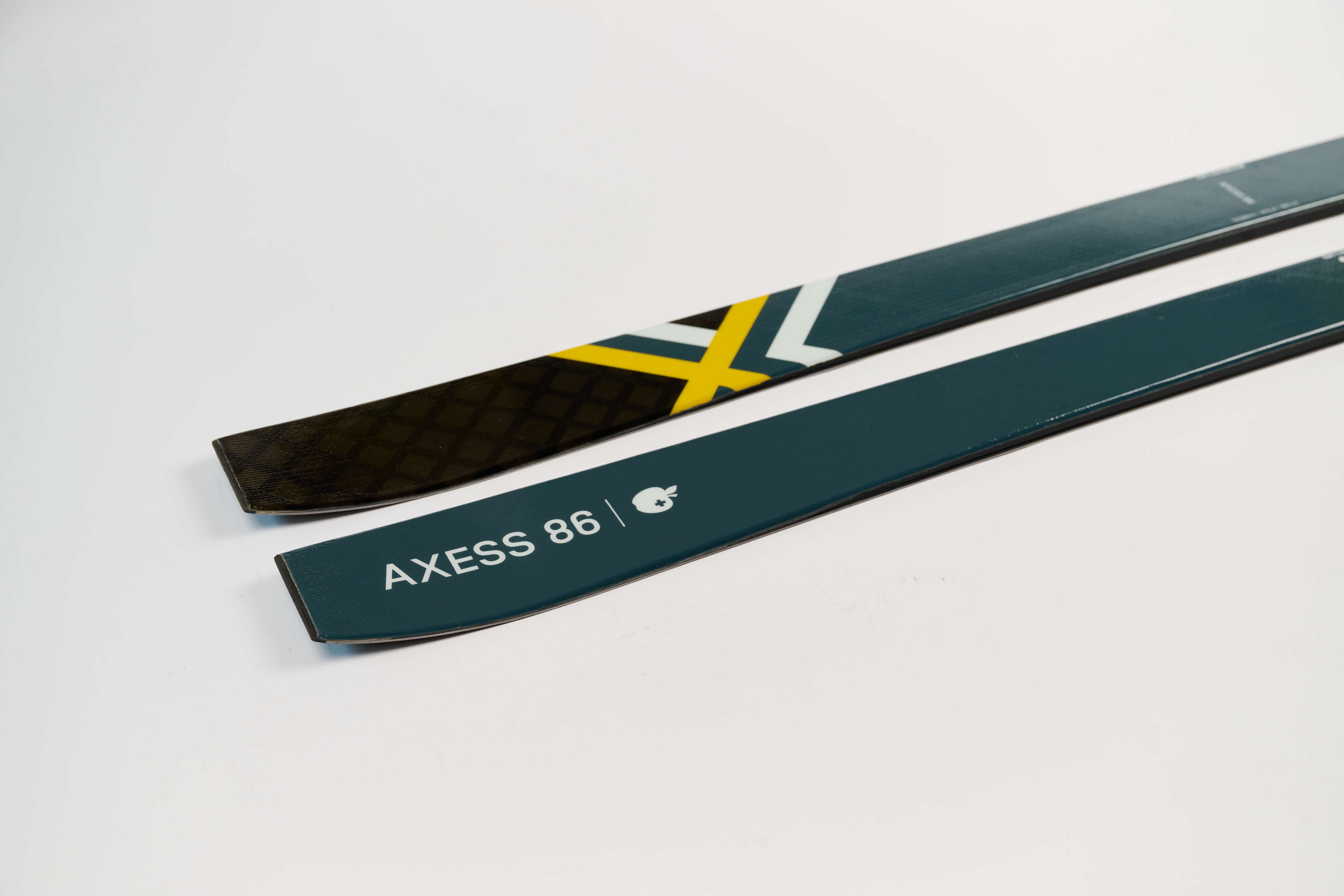 Ski Movement AXESS 86 23/24, tourski polyvalent au noyau paulownia