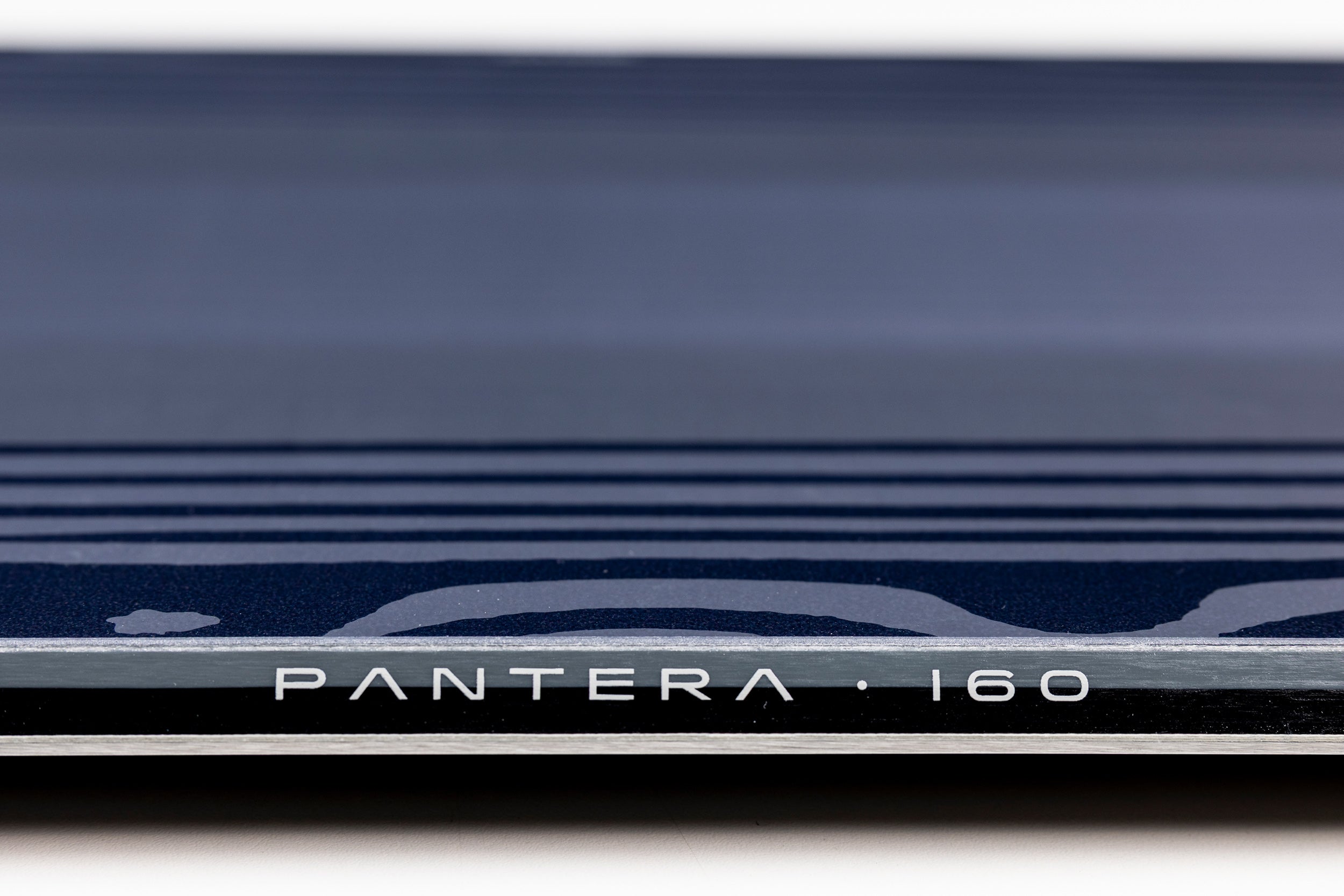 Nitro Pantera snowboard carving 163 homme
