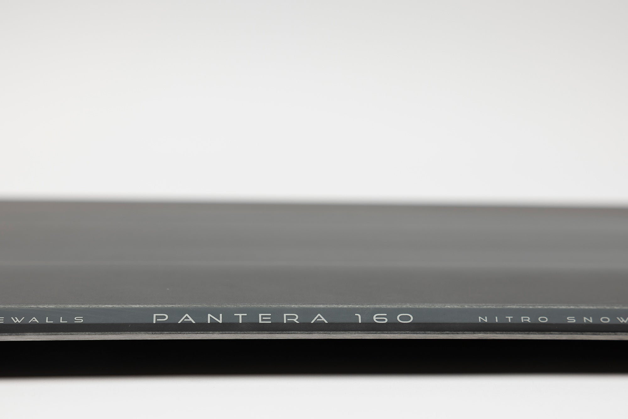 Nitro Pantera Snowboard homme 163MW carving