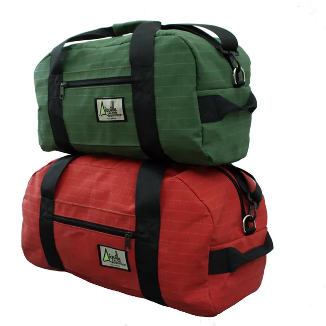 Snowsled Bullduck sac de voyage 25L toile ripstop