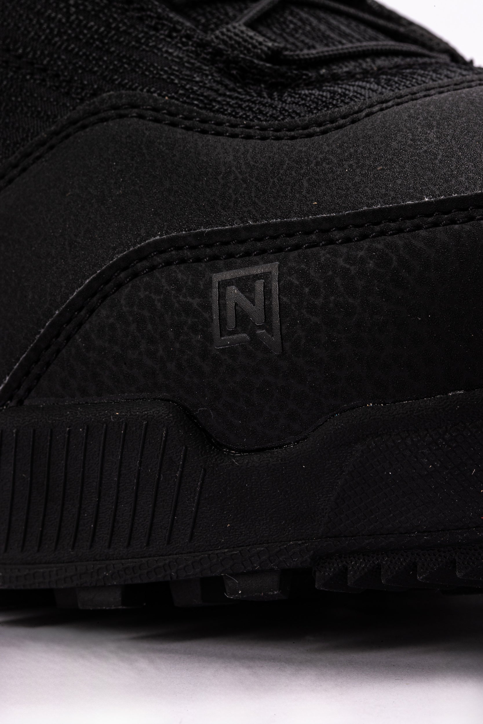 Nitro Flora TLS boots snowboard femme noir 245 légère