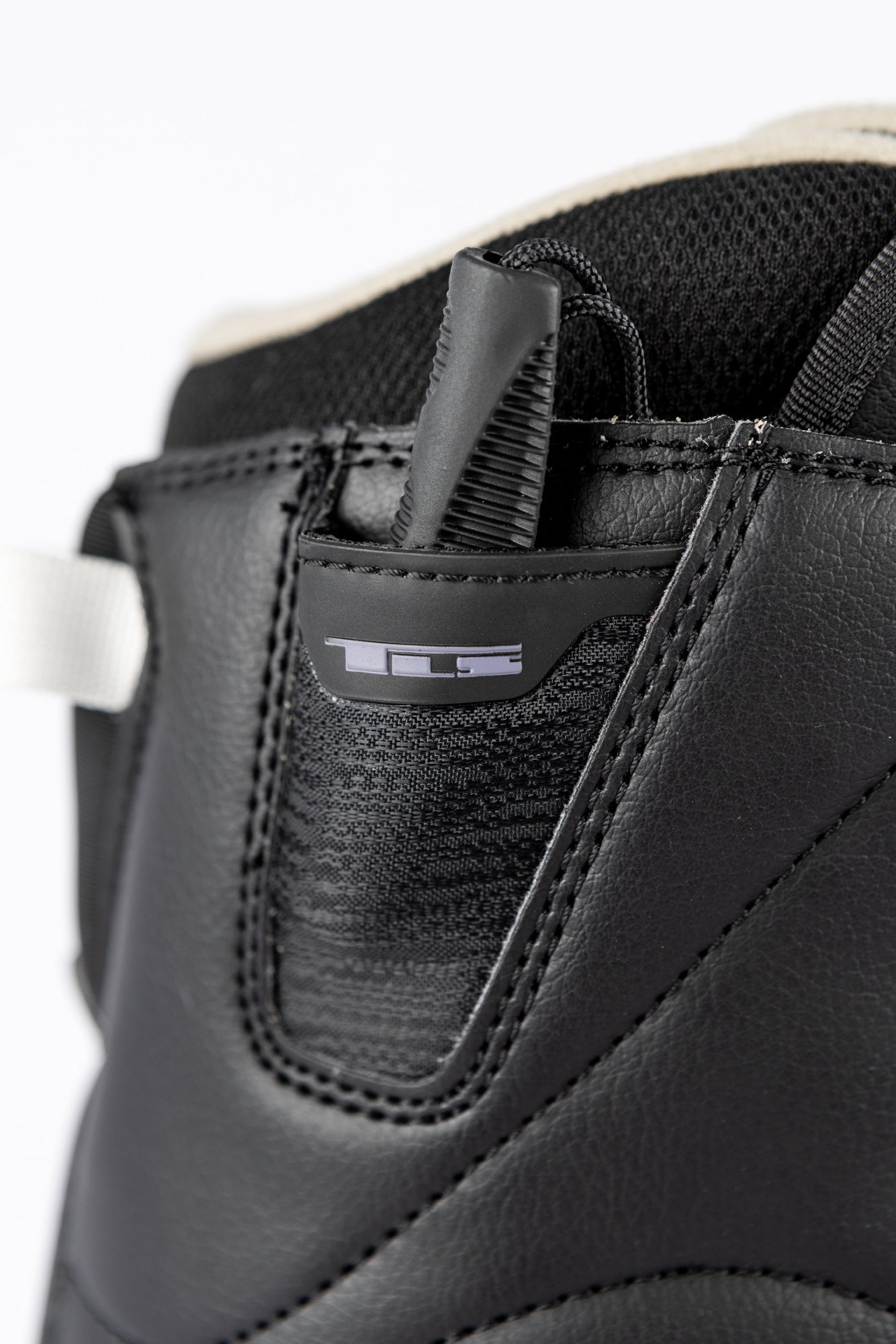 Nitro Flora TLS boots femme Black laçage TLS