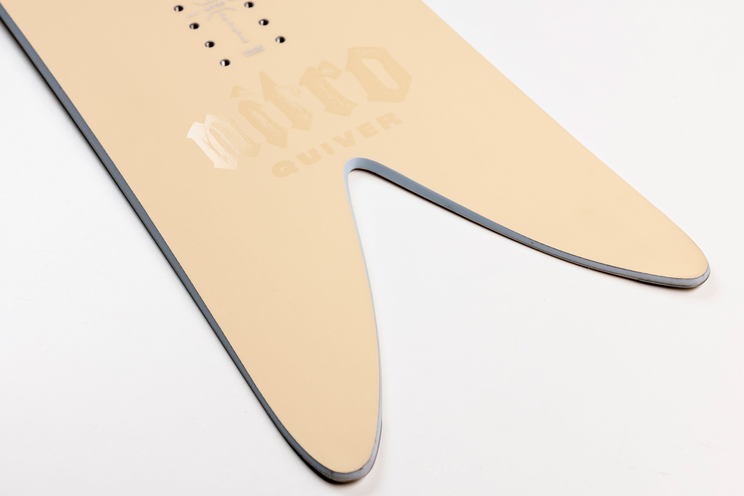 Nitro IKA snowboard 152 fish poudreuse