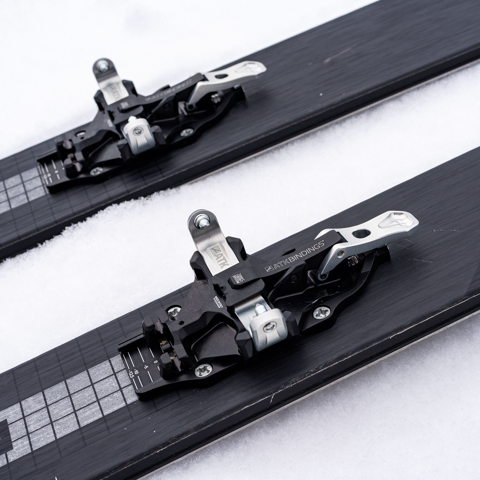 ATK Freeride Raider 13 EVO Long Travel fixation ski blanc 97