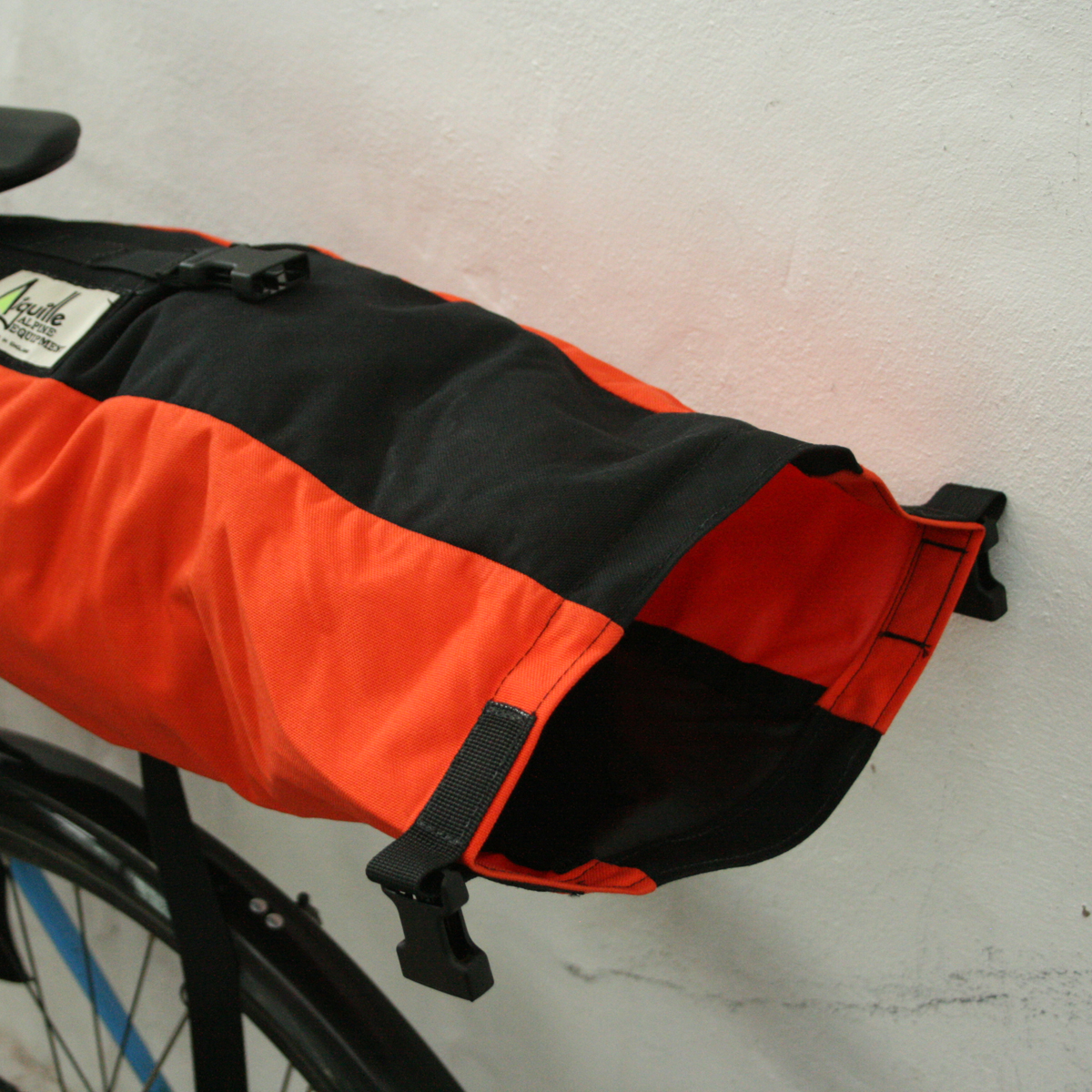 Snowsled Rooster sacoche selle bikepacking standard 13L