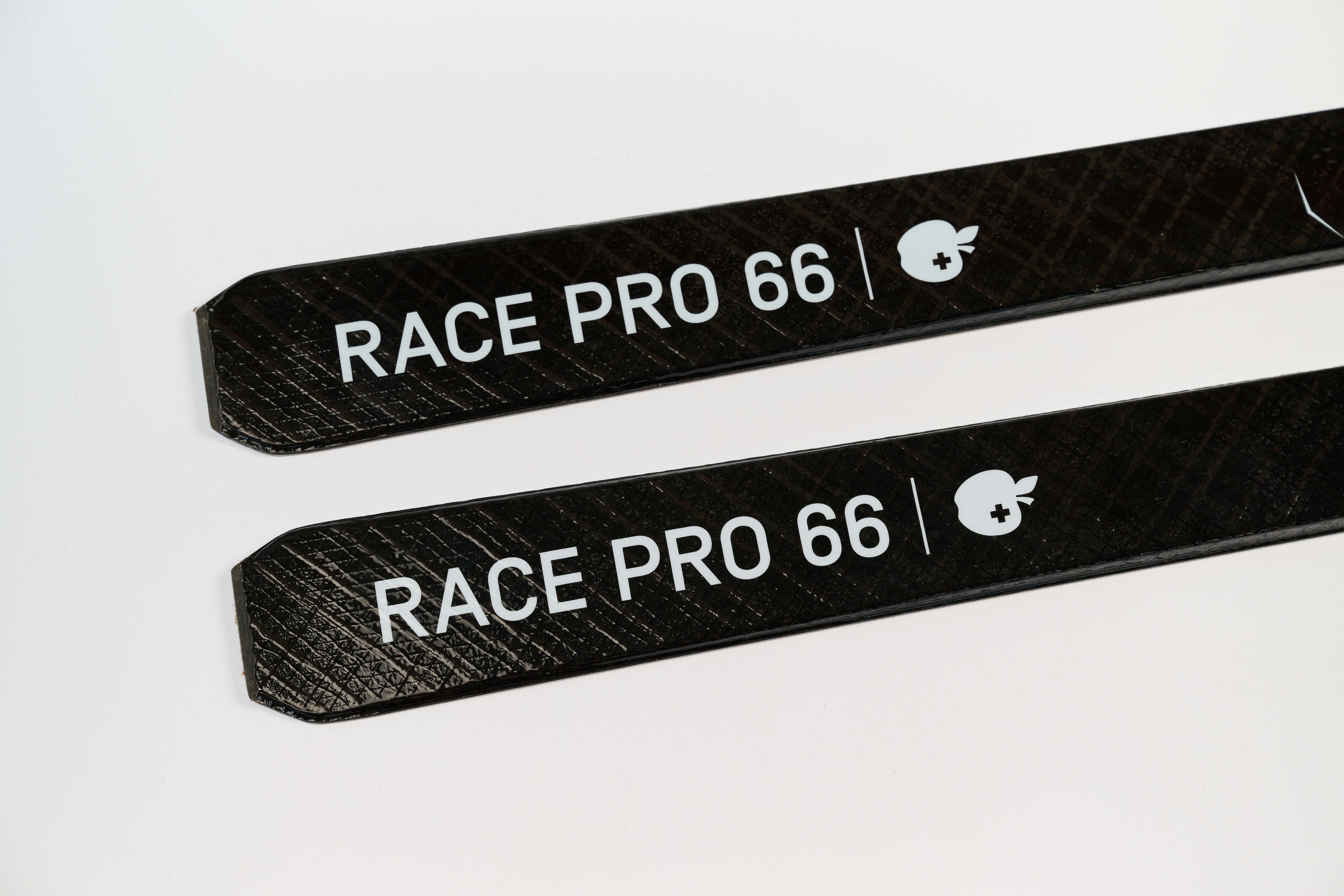 Movement Race Pro 66 ski de rando 160 compétition ultra-léger