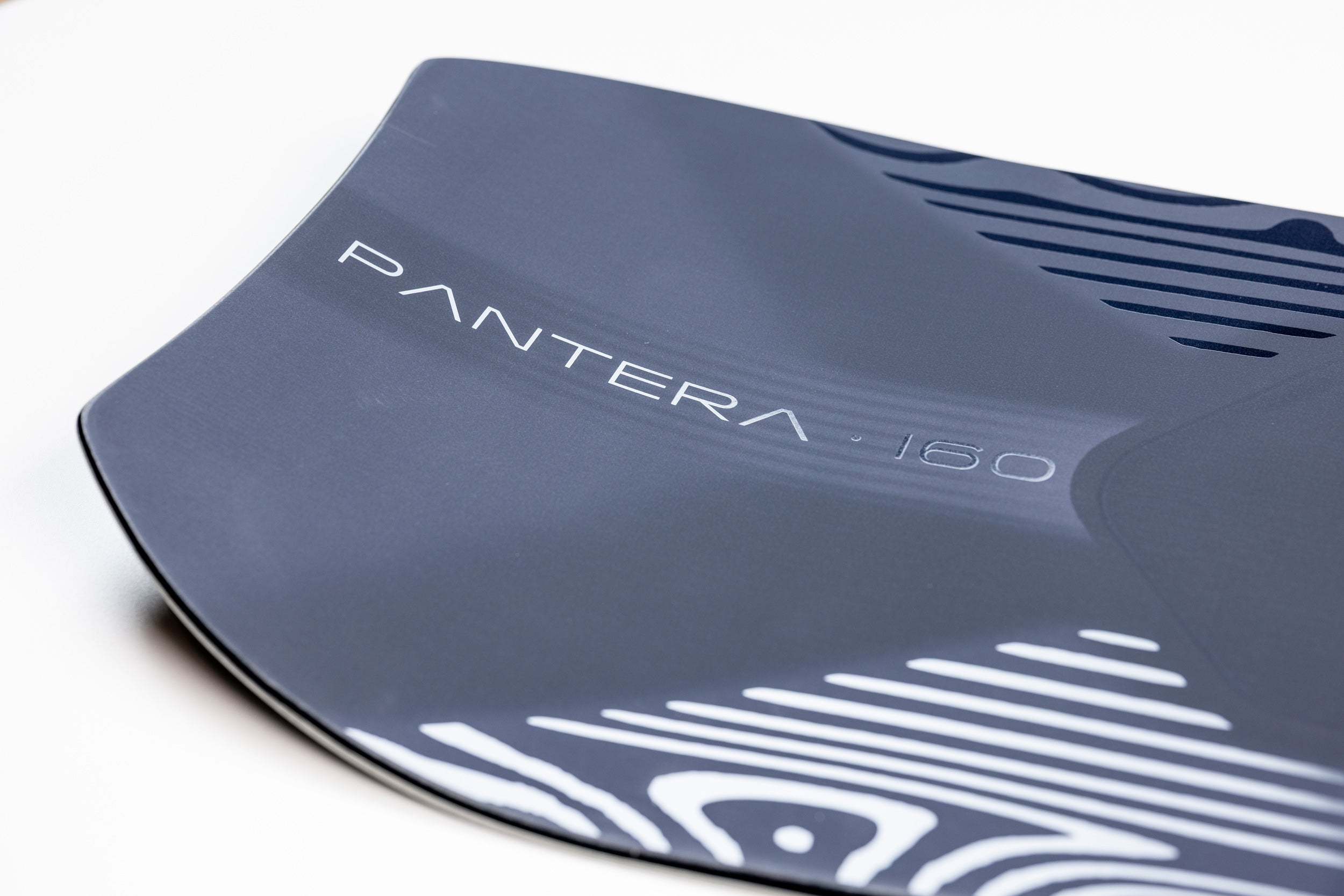 Nitro Pantera snowboard carving 163 homme