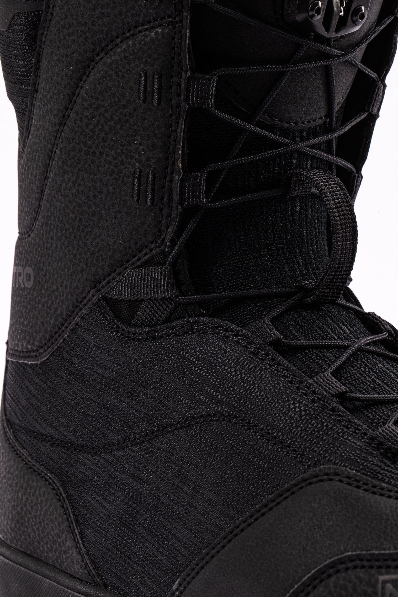 Nitro Flora TLS boots snowboard femme noir 245 légère