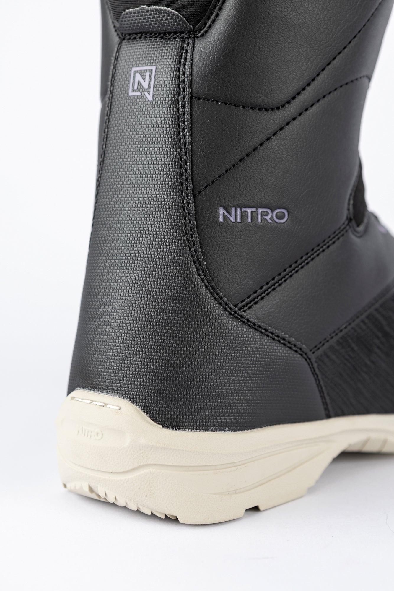 Nitro Flora BOA boots snowboard noir 245 femme