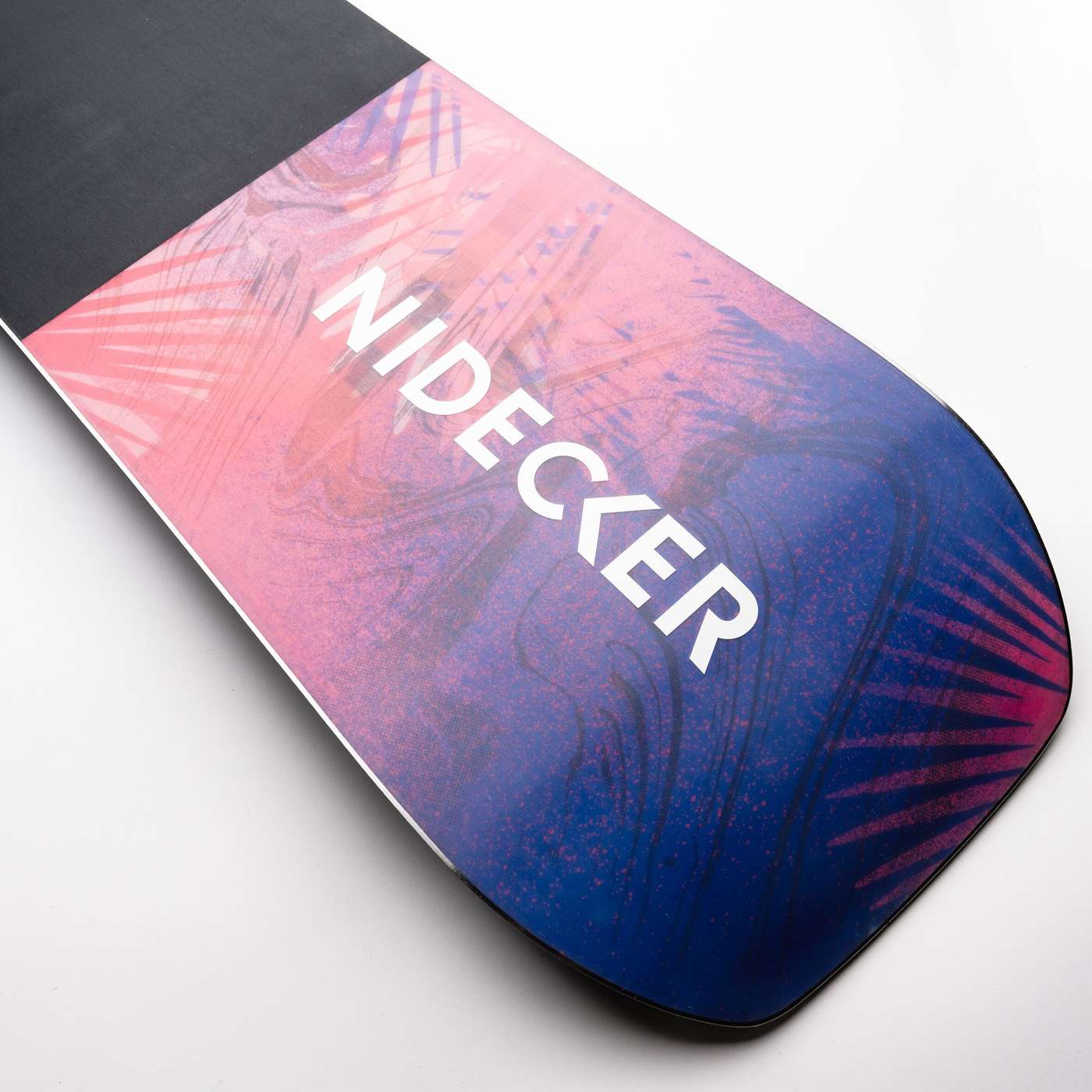 Nidecker Venus Plus 2025 planche snowboard femme 147