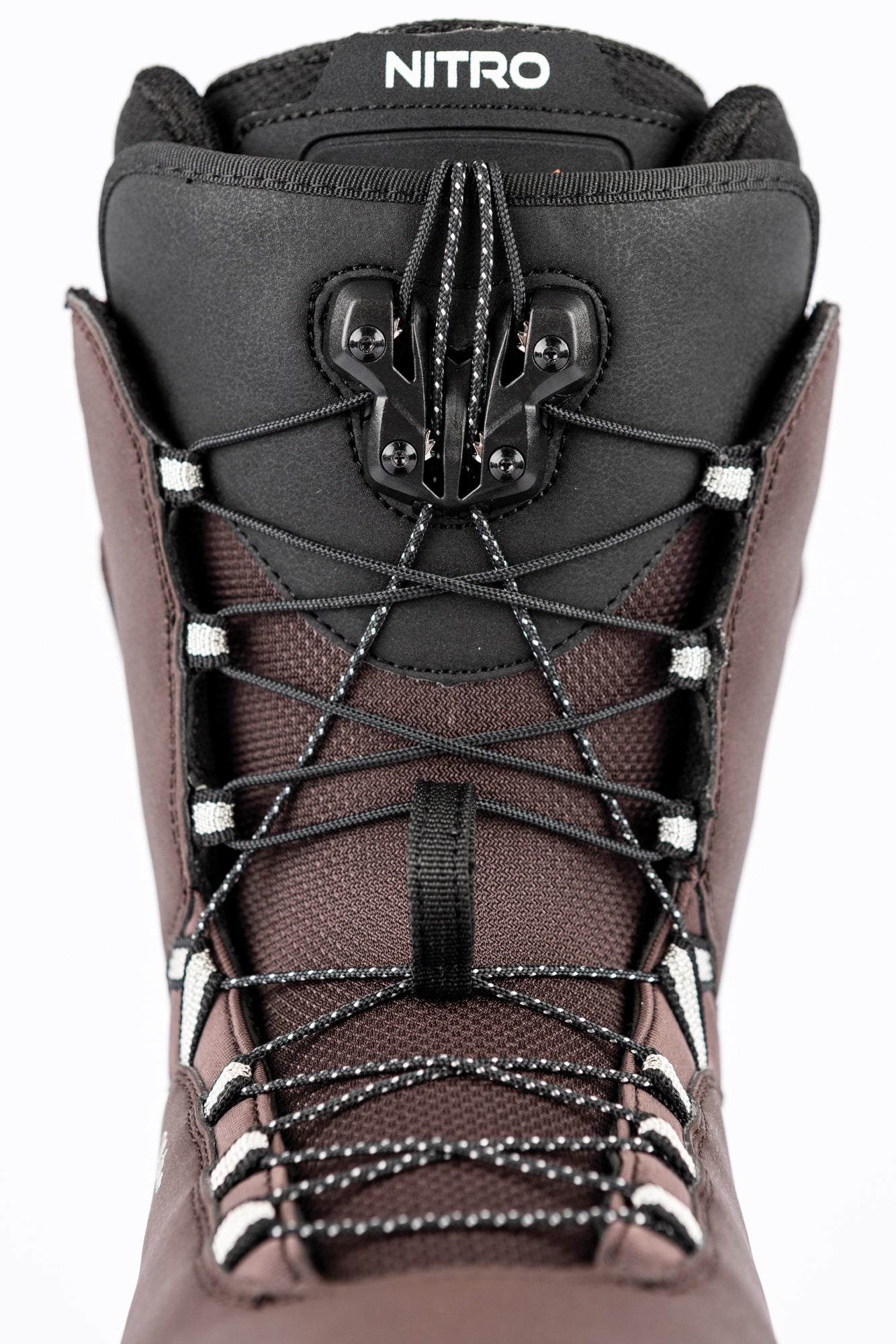 Nitro Scala TLS boots snowboard femme Port 245 piste