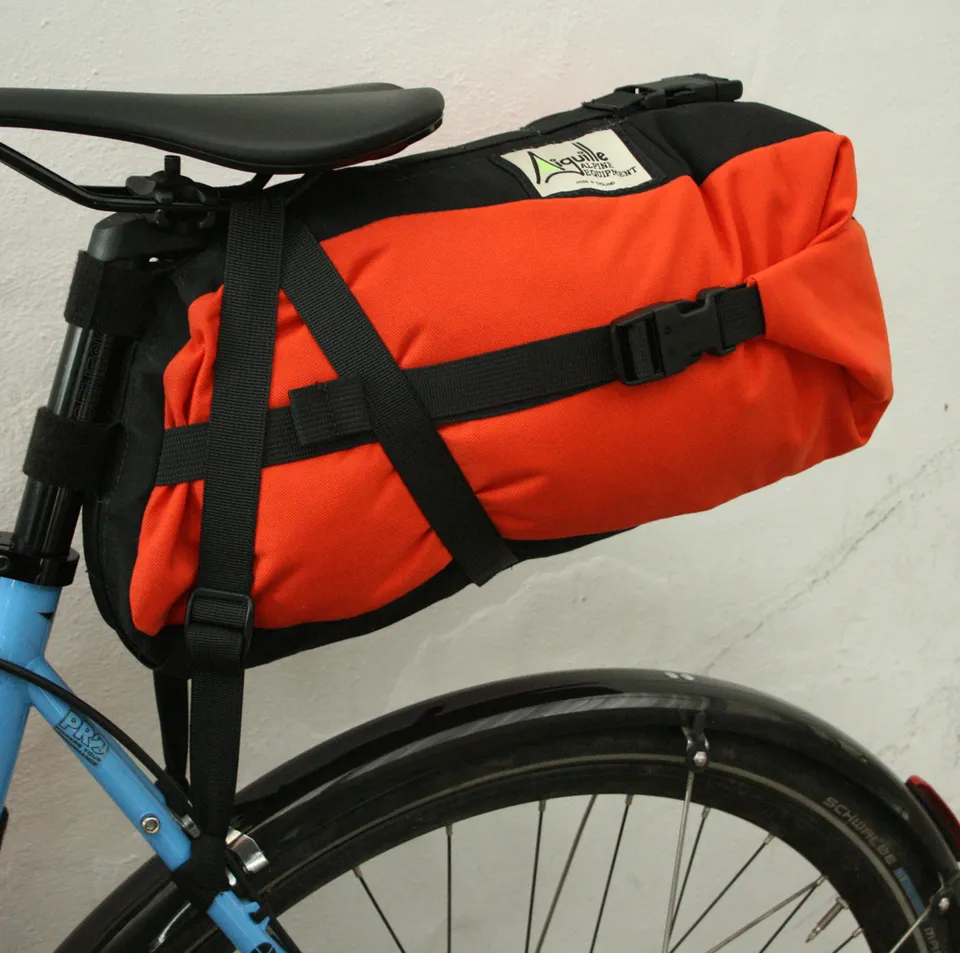 Snowsled Rooster sacoche selle bikepacking standard 13L