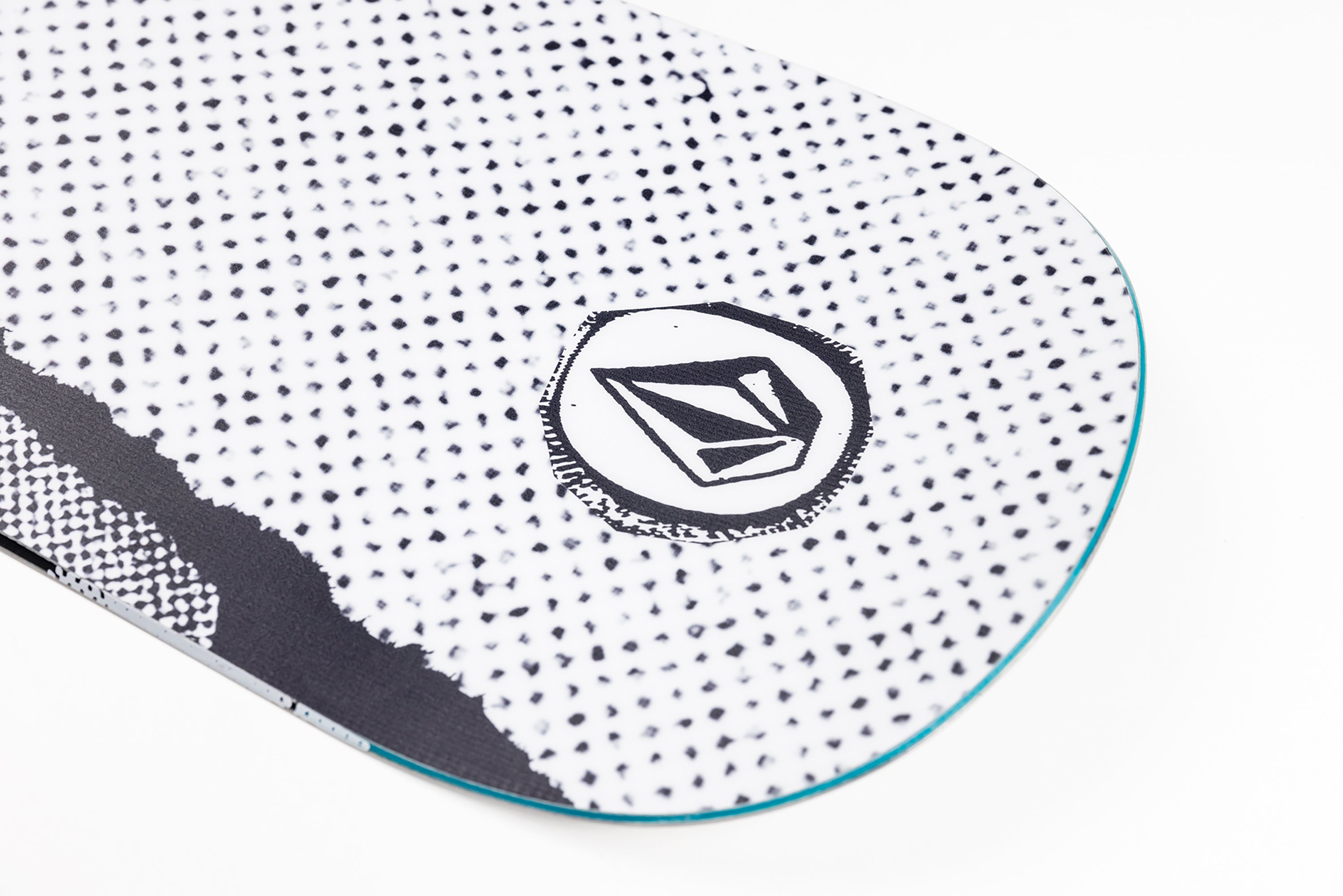 Nitro Alternator Volcom snowboard homme 157mw freestyle