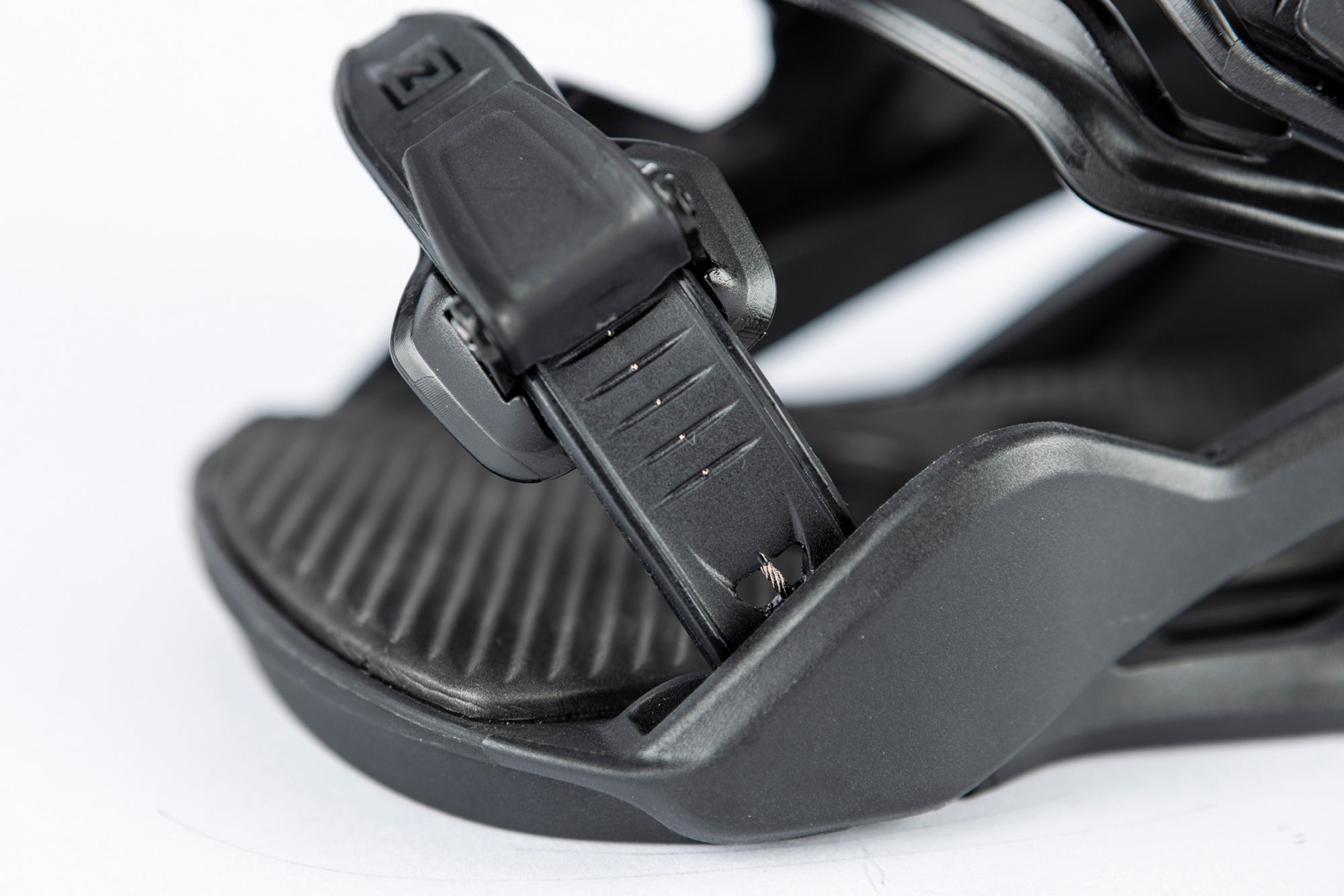 Nitro Charger Micro Box fixations enfant Ultra Black XS