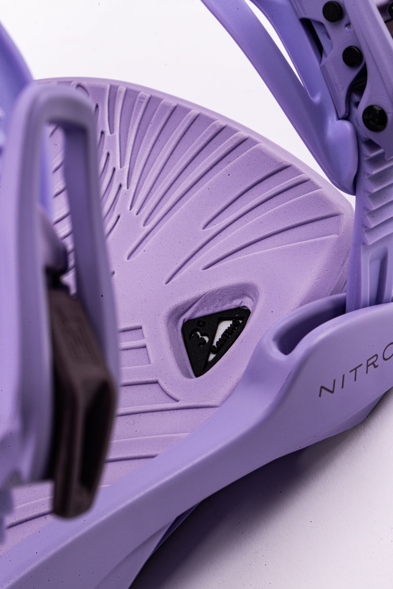 Nitro Cosmic fixations snowboard femme Lavender S/M