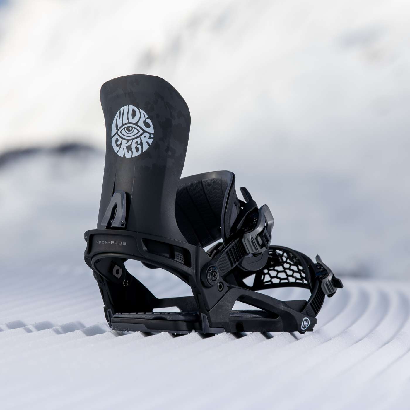 Nidecker Kaon-Plus 2025 fixations snowboard blanco rigide
