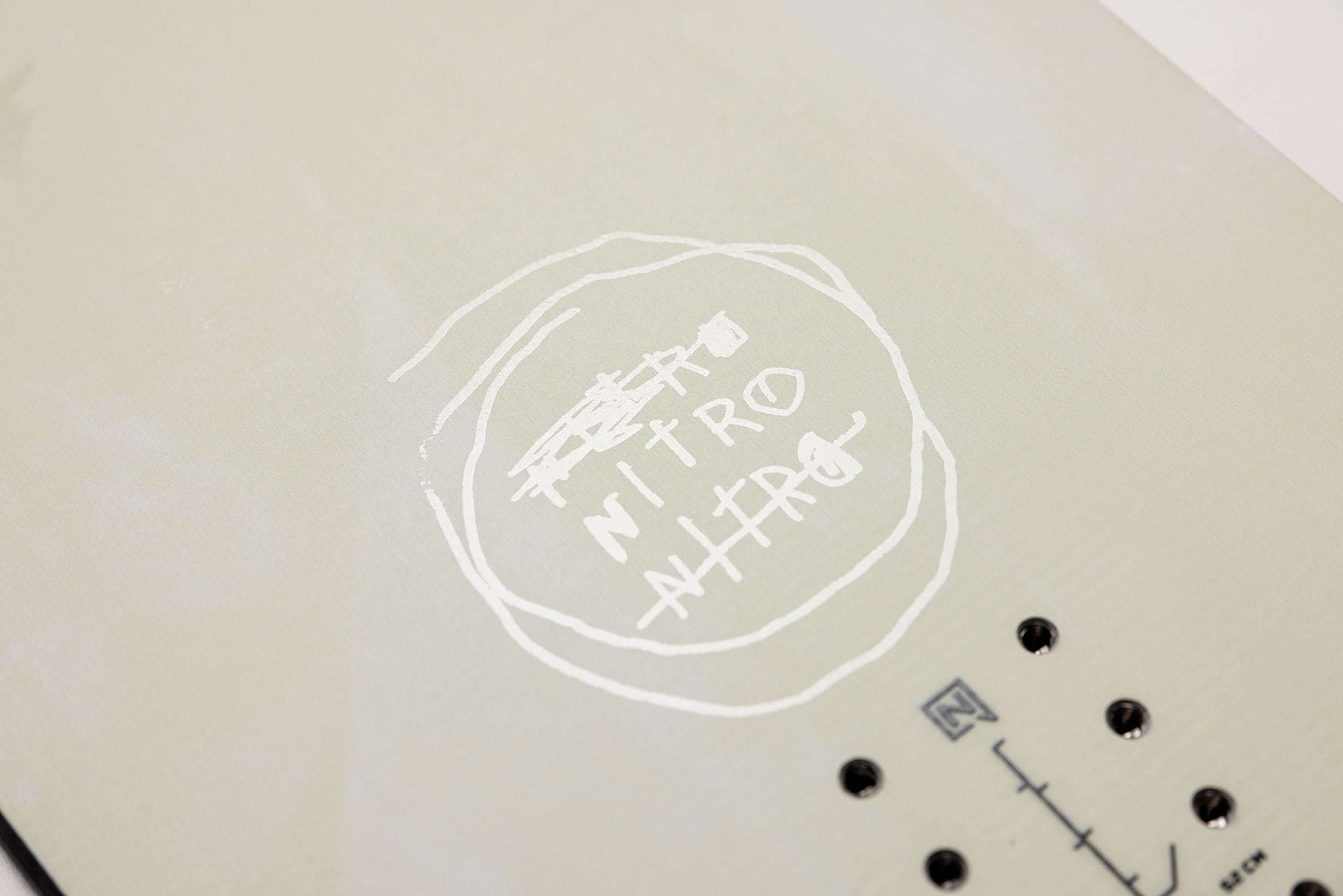 Nitro T1 Mid-Wide snowboard 155mw park