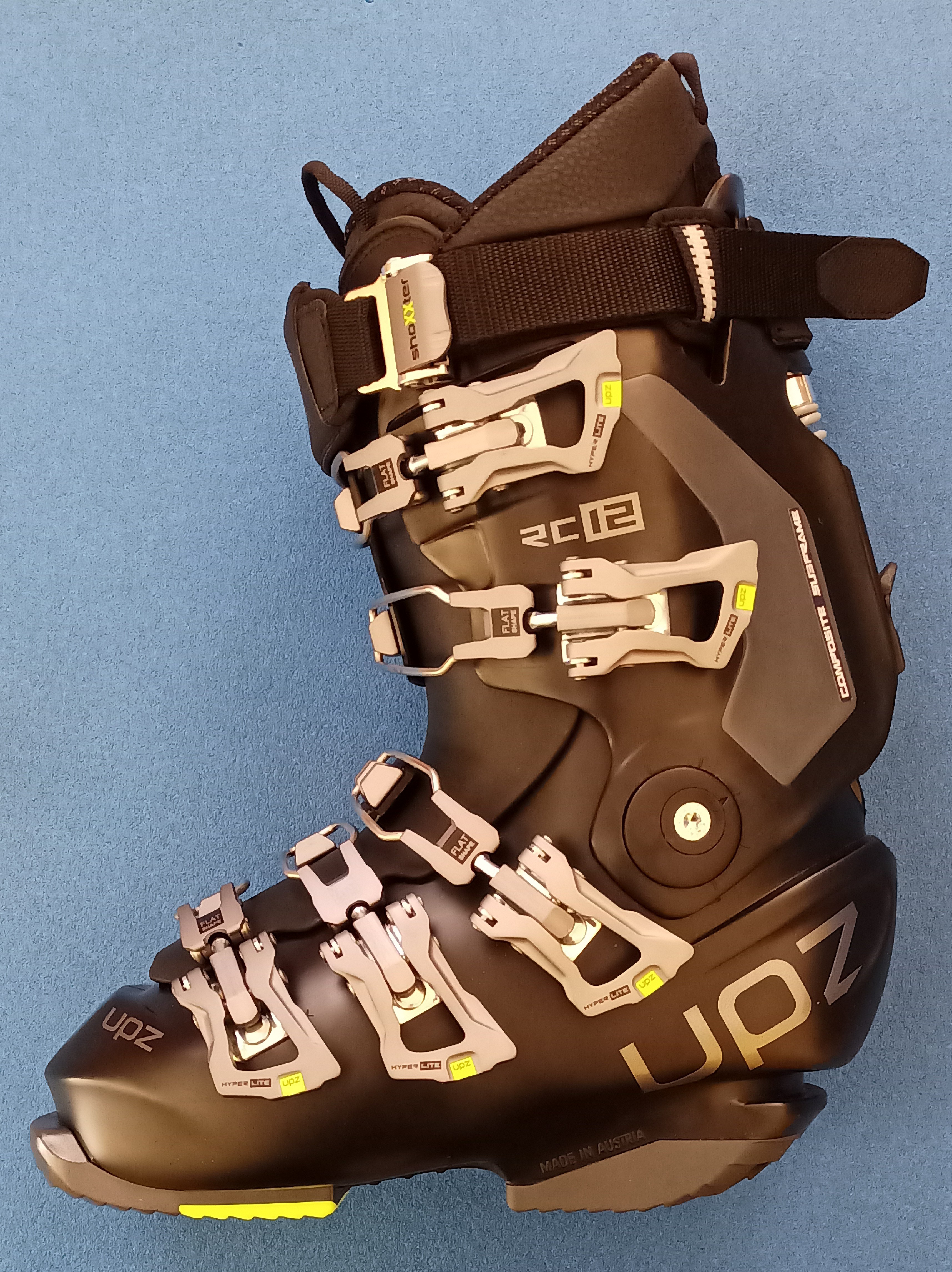 UPZ RC12 Shoxxter 2025 boots snowboard rigide noir