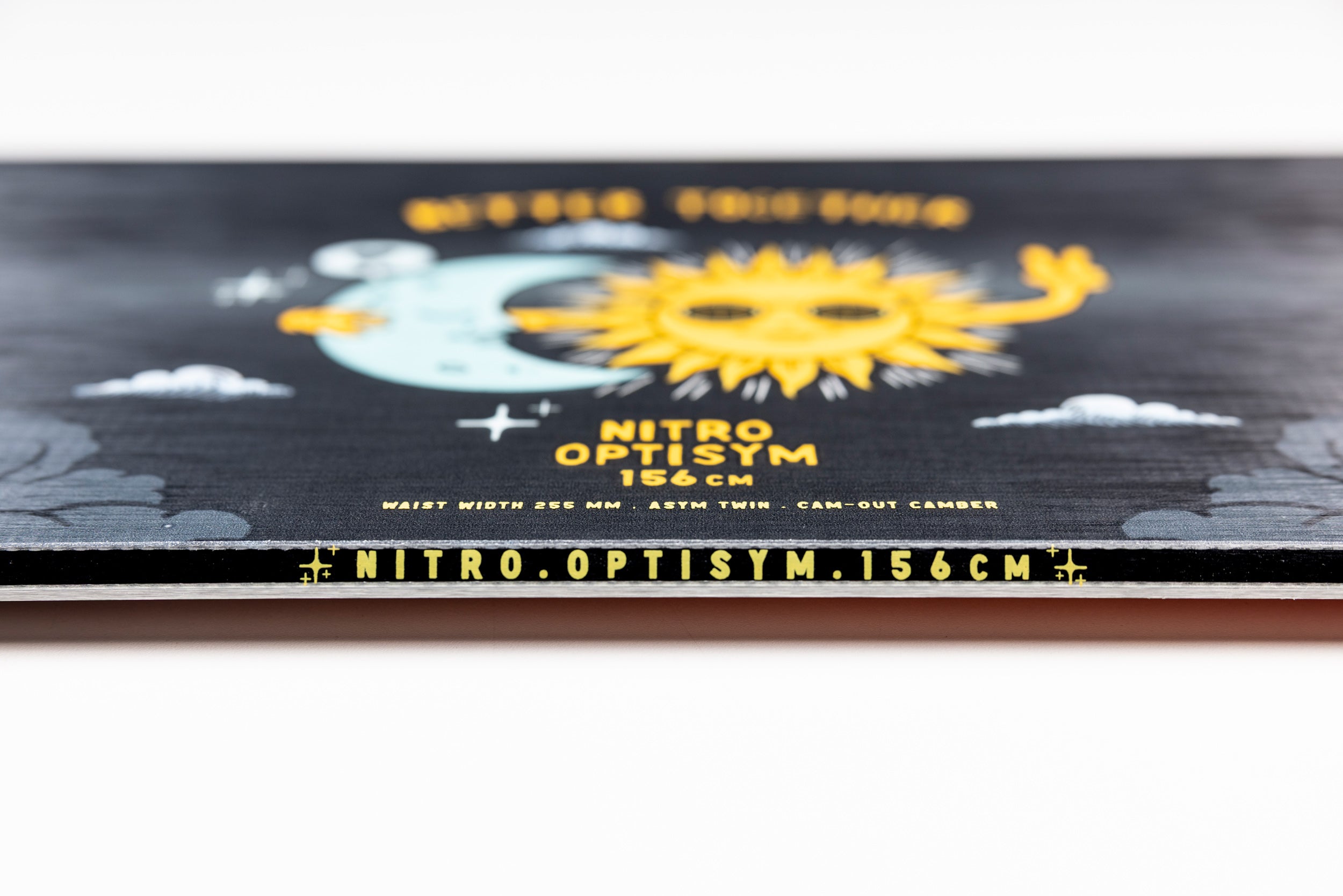 Nitro Optisym snowboard freestyle asymétrique 153